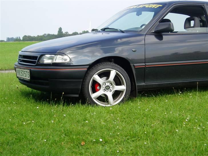 Opel Astra F SE >SOLGT< billede 4