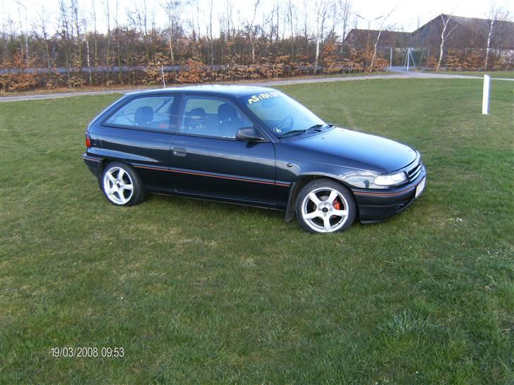 Opel Astra F SE >SOLGT< billede 5