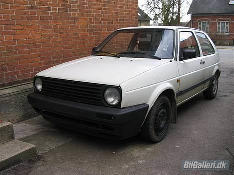 VW Golf 2 (solgt) billede 1