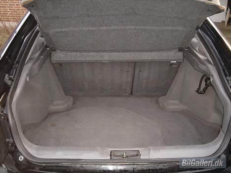 Mazda 626 GE GLX 1993  - SOLGT billede 4