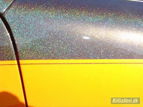 Citroën Saxo 1,6 VTS *Solgt* - Effekten i lakken. billede 5