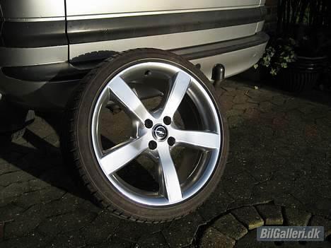 Opel Vectra A 2.0i CDX *SOLGT* - Ny poleret fælg :) billede 10