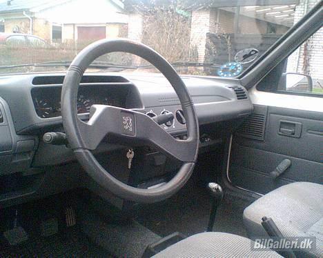 Peugeot 205 XL [Solgt] billede 8
