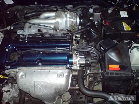 Mazda 323f Ba -=SOLGT=- billede 9