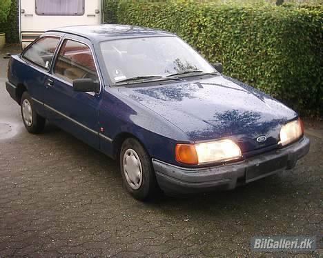 Ford sierra projekt - da jeg fik bilen billede 4
