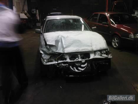 BMW 328i Coupé **Solgt** billede 8