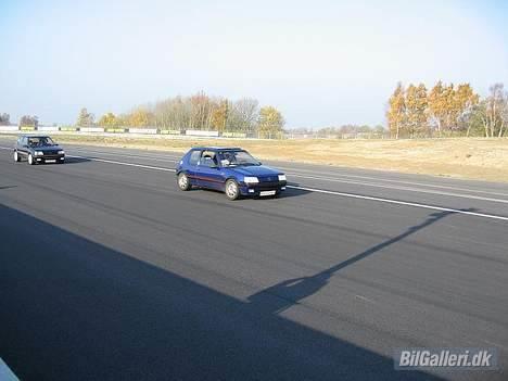 Peugeot 205 Gti billede 2