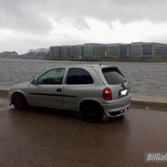 Opel corsa b  *SOLGT*