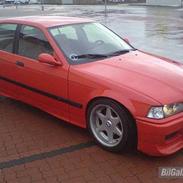 BMW E36 facelift E46