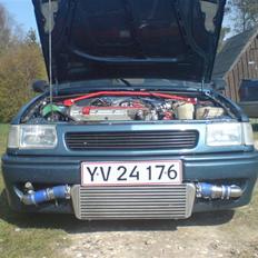 Opel corsa a 2.0 16 v turbo