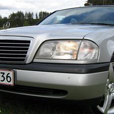 Mercedes Benz C250d -- Solgt