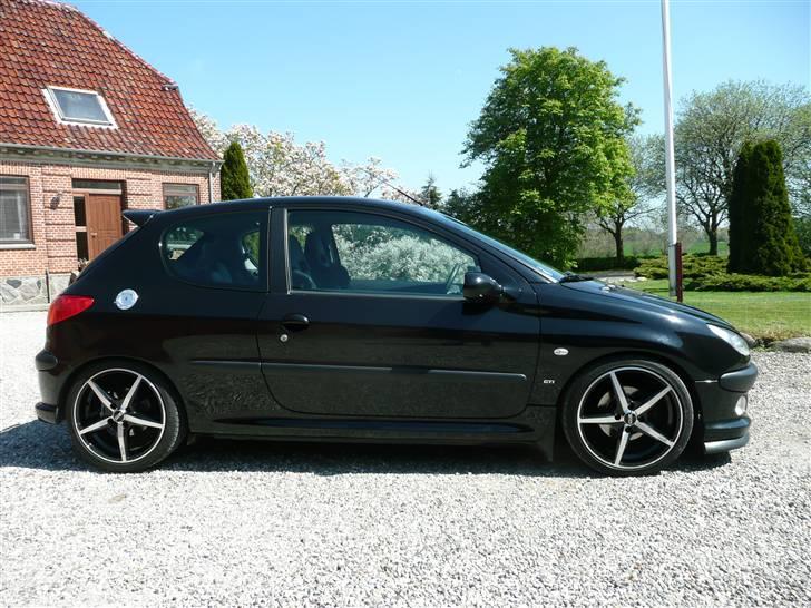 Peugeot 206 GTI billede 1