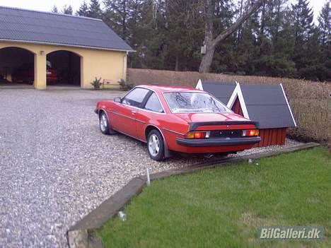 Opel Manta B  "skiftet ud" billede 2