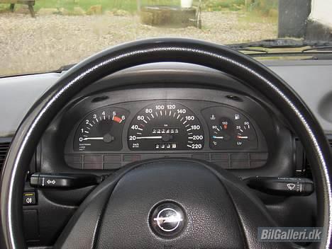 Opel Astra 1.7 TD STC(SOLGT) billede 6