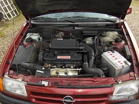 Opel Astra 1.7 TD STC(SOLGT) billede 8