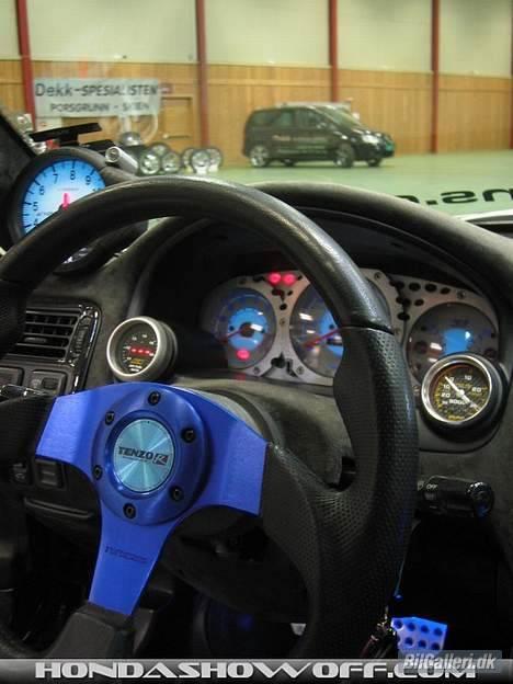 Honda Civic Si - Et bildet av "Cockpiten".... billede 3
