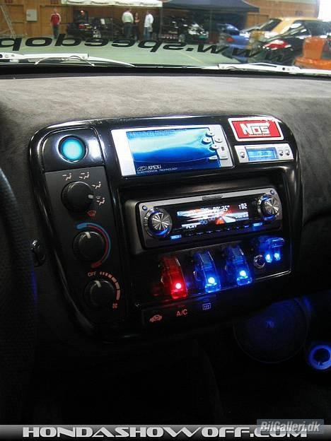 Honda Civic Si - Hjemmelaget panel/konsoll.. modifisert ut ifra den orginale...! billede 4