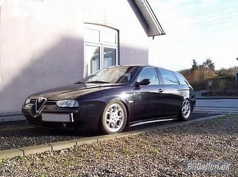 Alfa Romeo 156 sportwagon - Photoshop sænkning billede 13