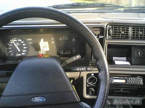 Ford Sierra *SOLGT* billede 2