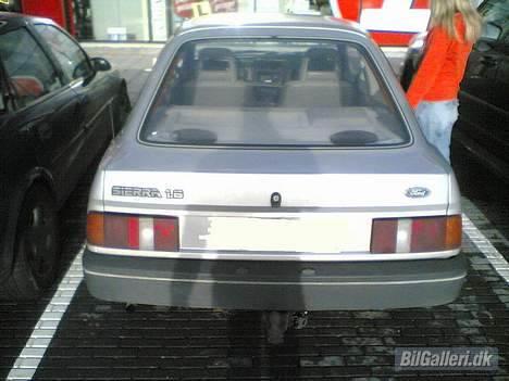 Ford Sierra *SOLGT* billede 5