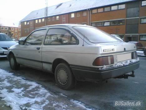 Ford Sierra *SOLGT* billede 6
