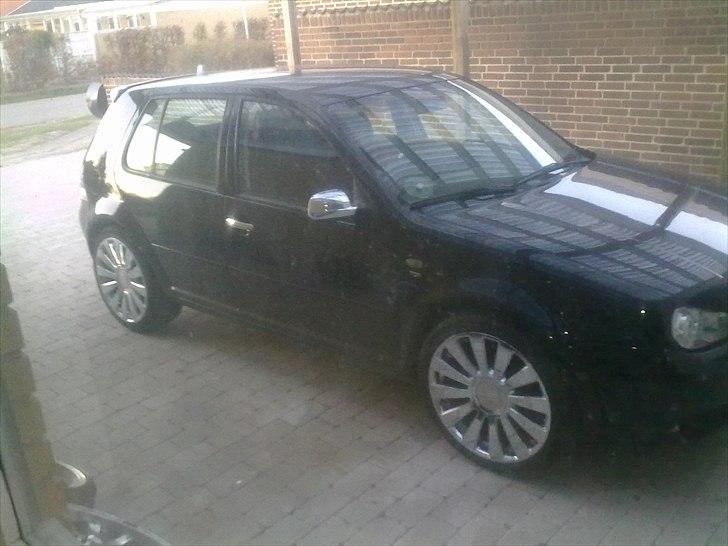 VW GOLF 4 TDI -TIL SALG- - 12-07-2010 billede 1