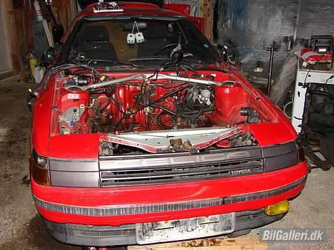 Toyota Celica t16 - Bilen uden motor. billede 2