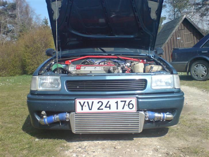 Opel corsa a 2.0 16 v turbo billede 2