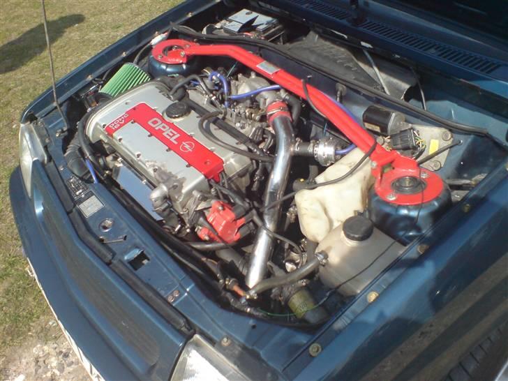 Opel corsa a 2.0 16 v turbo billede 3