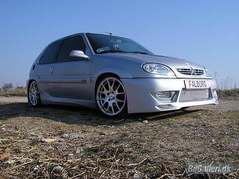 Citroën Saxo - SOLGT ! ! ! - ny front + hjelm med scoop monteret billede 1