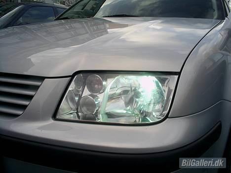 VW Bora 2.0 *** SOLGT *** - 8000k Bi-Xenon fra tyske MKS billede 1