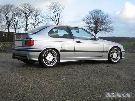 BMW 323ti *solgt* billede 13