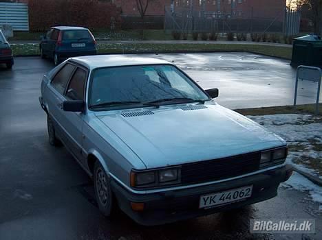 Audi 80 gt coupe "solgt" billede 9