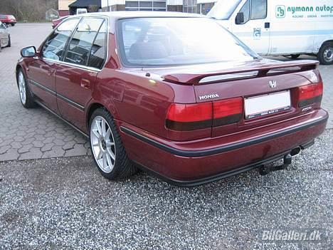 Honda Accord 2,2 EXRi- Solgt! - Ny-poleret inden afhentning.... billede 6