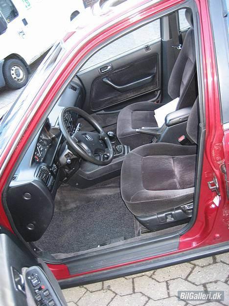 Honda Accord 2,2 EXRi- Solgt! - Velour.... billede 9