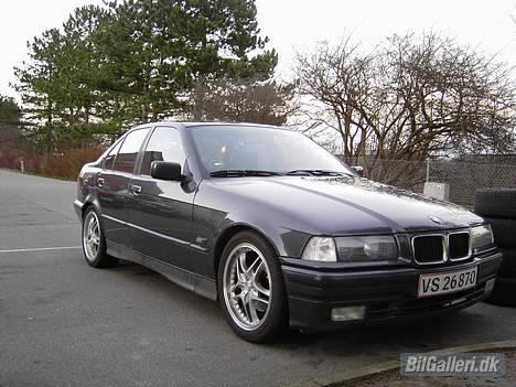 BMW 318i billede 7