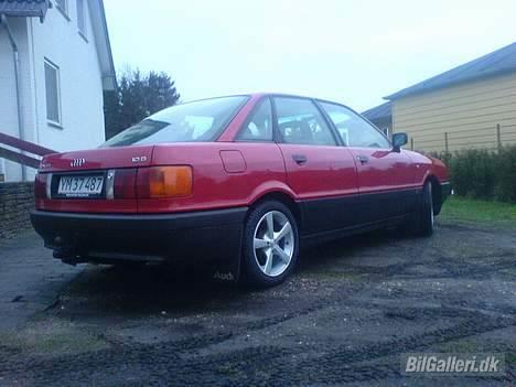 Audi 80 SOLGT billede 5