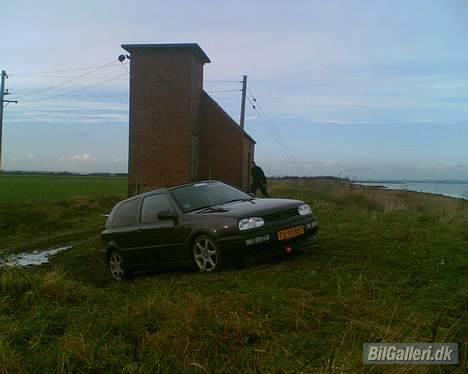 VW Golf 3 GT 1993 ( Solgt ) - Så er den ude og kører offroad billede 5