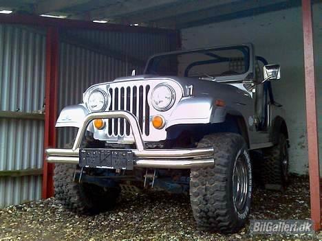 Jeep CJ7 --solgt-- billede 6