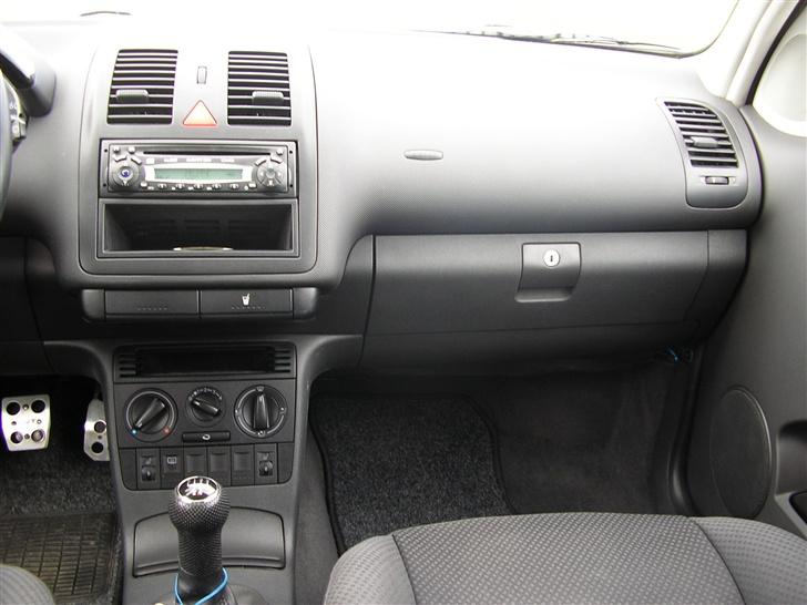 VW Polo 6n2-1,4 16V billede 11