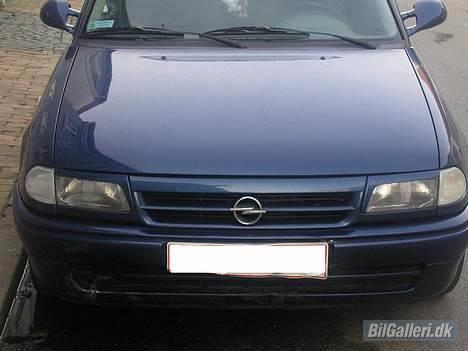 Opel Astra *SOLGT* billede 1