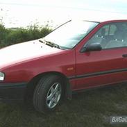 Nissan Primera LX