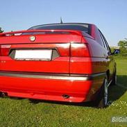 Alfa Romeo 155 V6