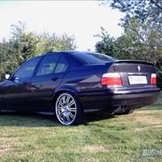 BMW 325i