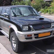 Mitsubishi L200 Strada