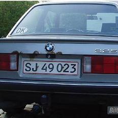 BMW E30 325I