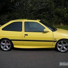 Ford Escort Gule Lyn "SOLGT"