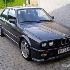 BMW 325 I