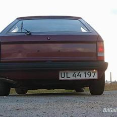 Opel Kadett D    DØD