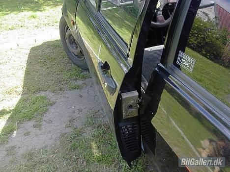 VW polo TOTALSKADET - åbner med fjernbetjening billede 6